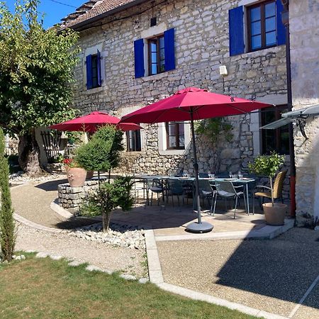 Le Clos Bo-M Bed and Breakfast Marignieu Esterno foto