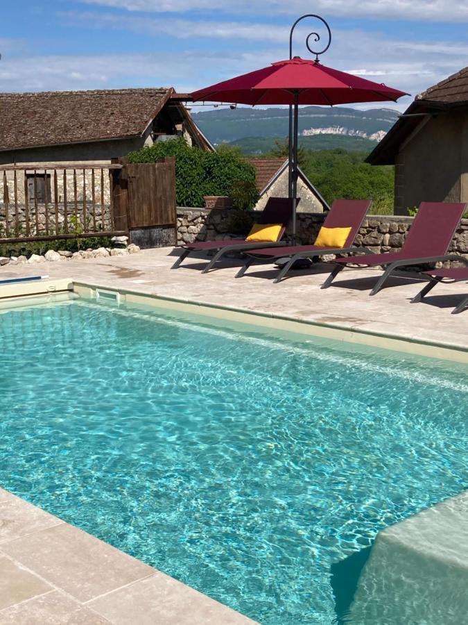 Le Clos Bo-M Bed and Breakfast Marignieu Esterno foto